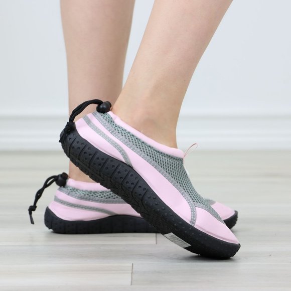 Pink Slip On Water Shoes Under Water Swimming For Beach, Pool Or River - Picture 5 of 13